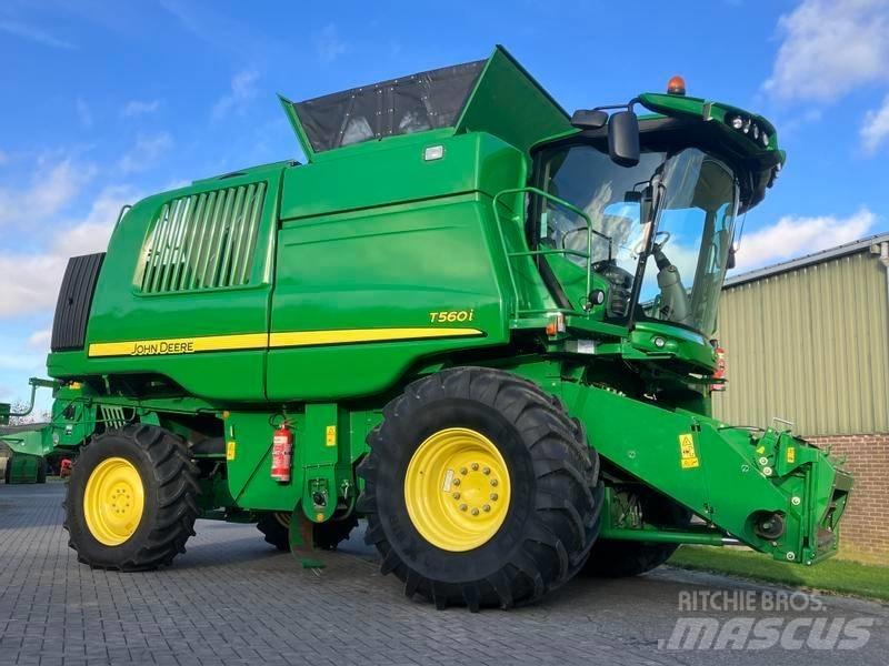 John Deere T 560 i Mähdrescher