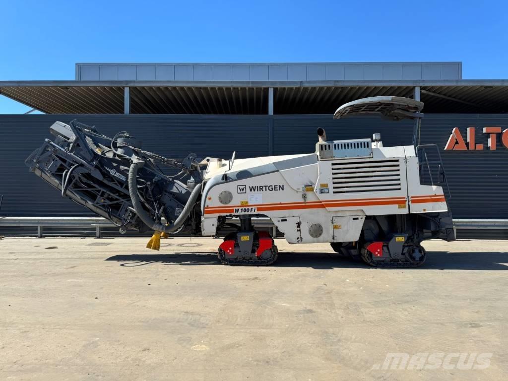 Wirtgen W 100 FI Asphaltfräsen