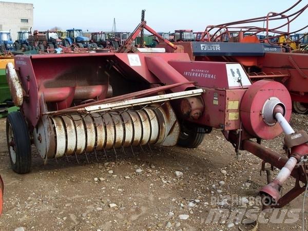 International B47 Quaderpressen