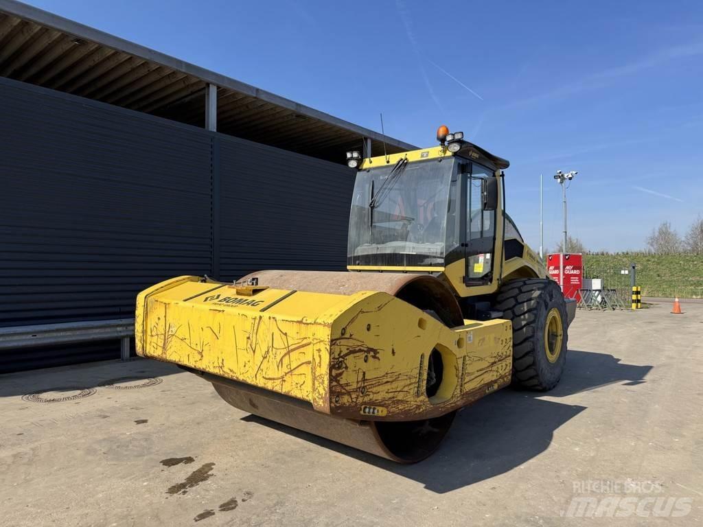 Bomag BW 226 BVC-5 Walzenzüge