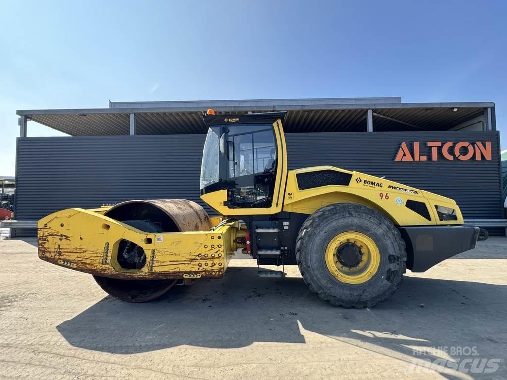 Bomag BW 226 BVC-5 Walzenzüge