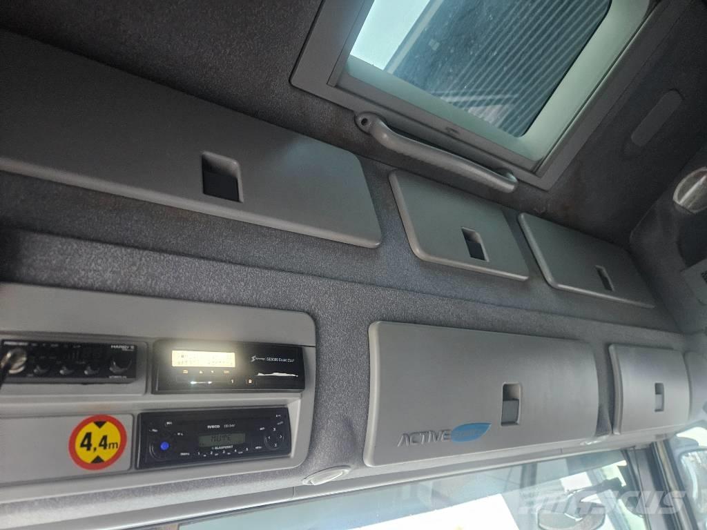 Iveco Stralis 6x2 Kofferaufbau