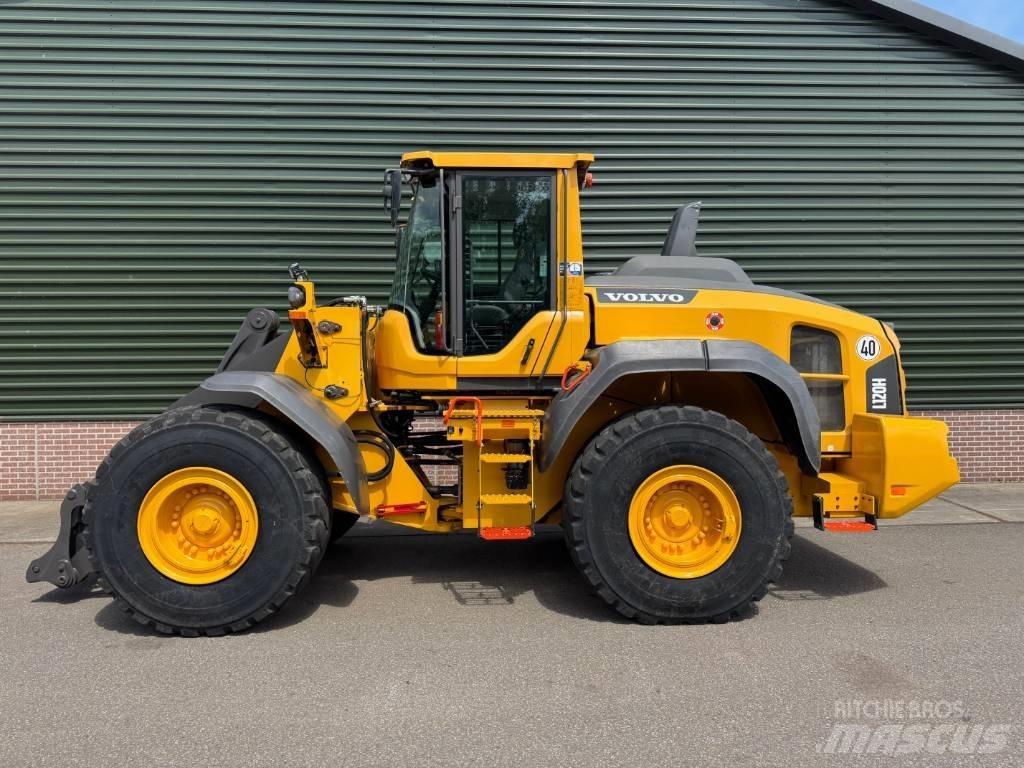 Volvo L 120 H Radlader