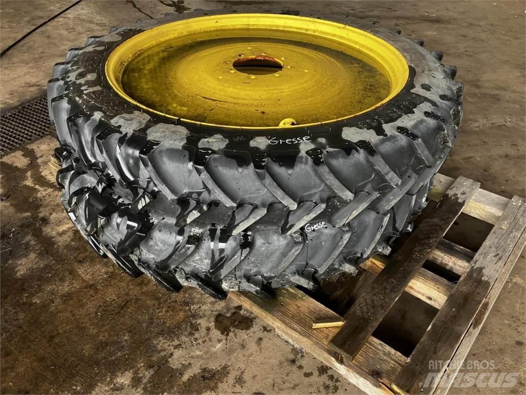 BKT 270/95R48 Reifen