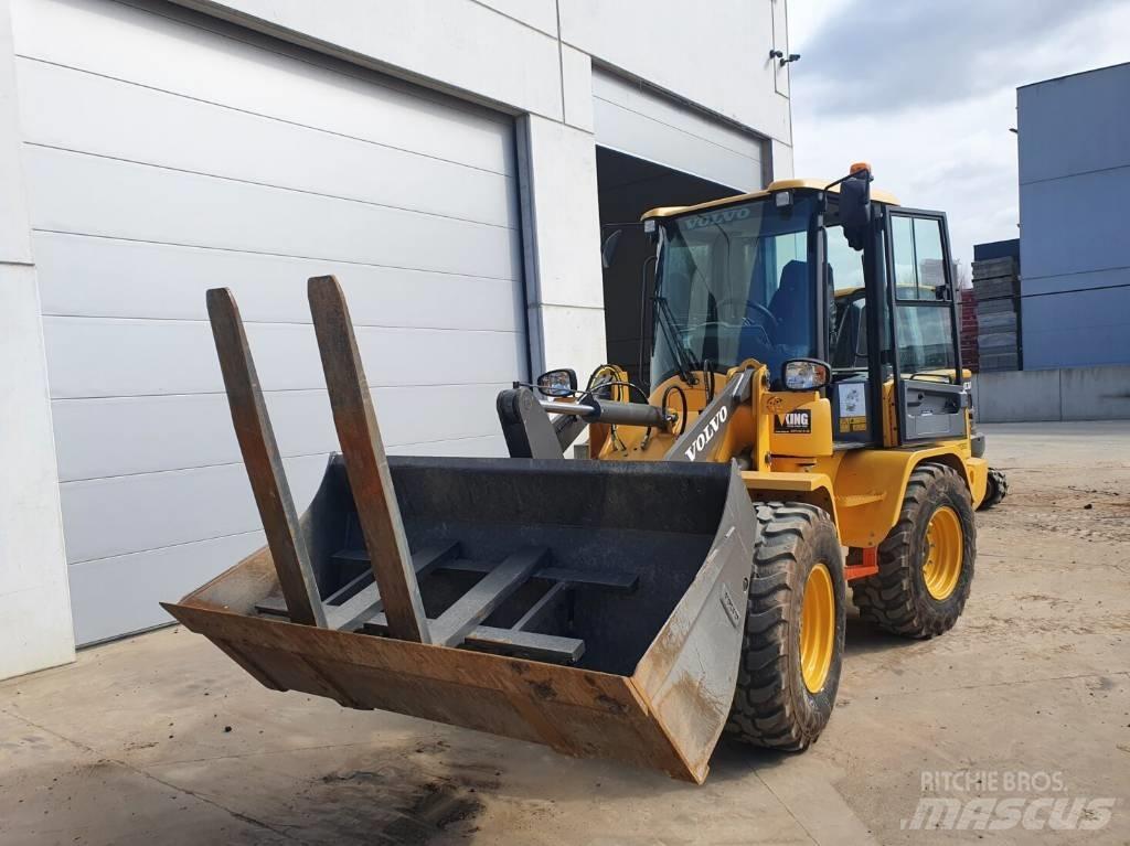 Volvo L 30 G Mobile Brecher