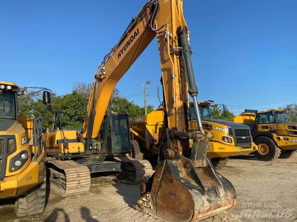 Hyundai HX330L Raupenbagger