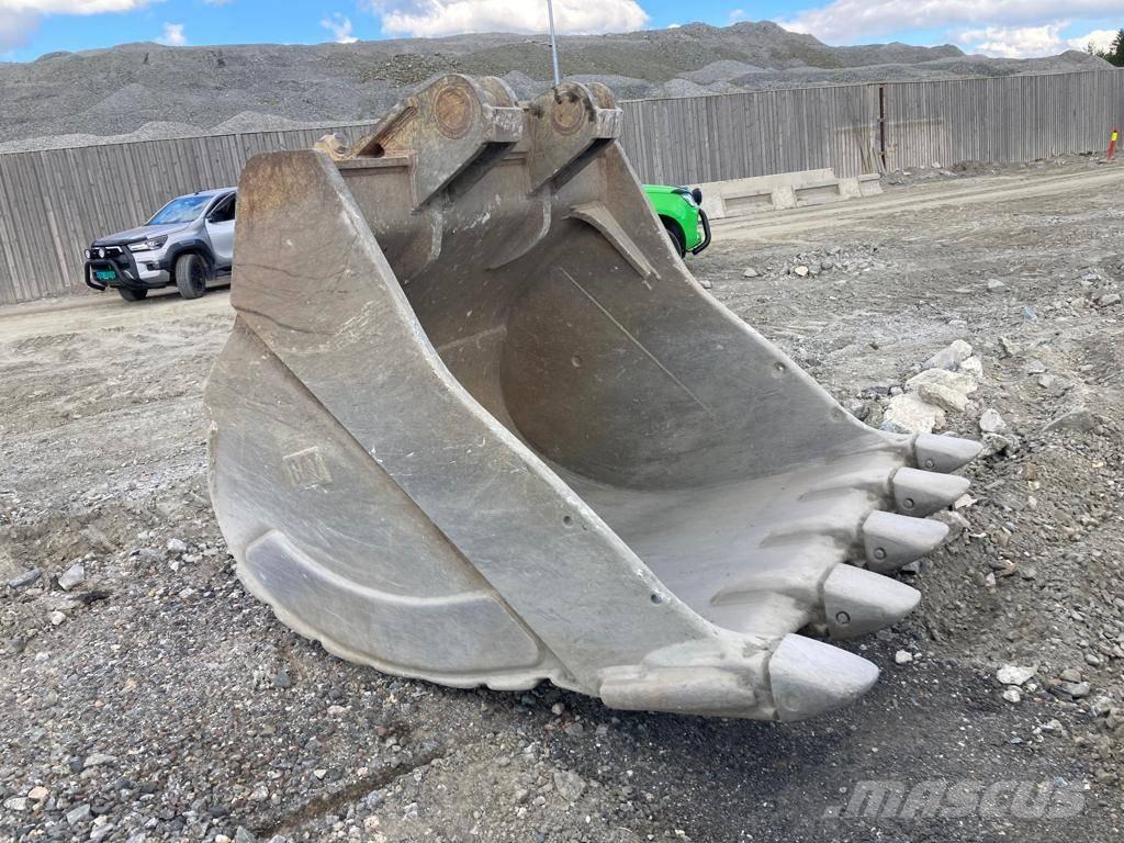 CAT 365 C L UHD/33M Abrissbagger