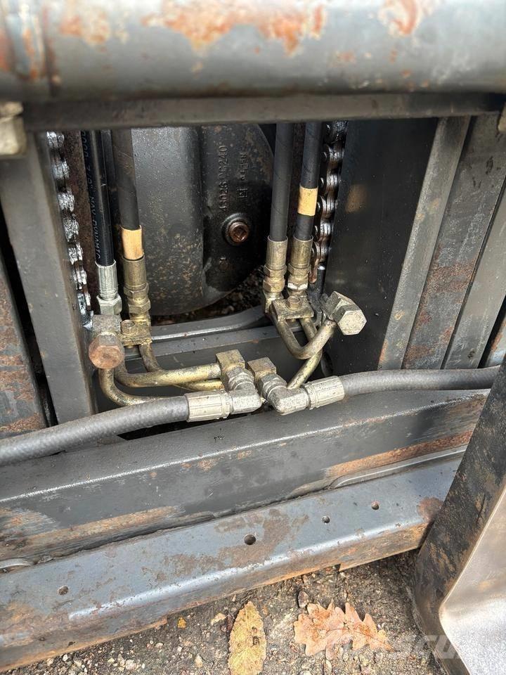 Nissan UGD02 A 30 PQ LPG heftrucks