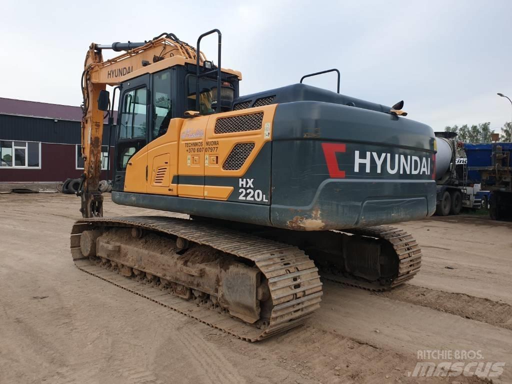 Hyundai HX 220 L Raupenbagger