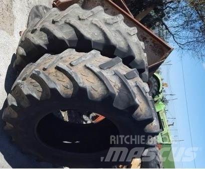  Pneus 480/70R30 Reifen
