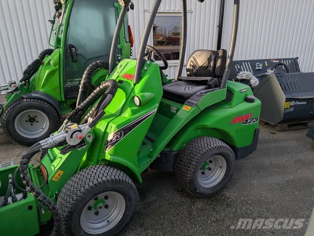 Avant 423 Kompaktlader