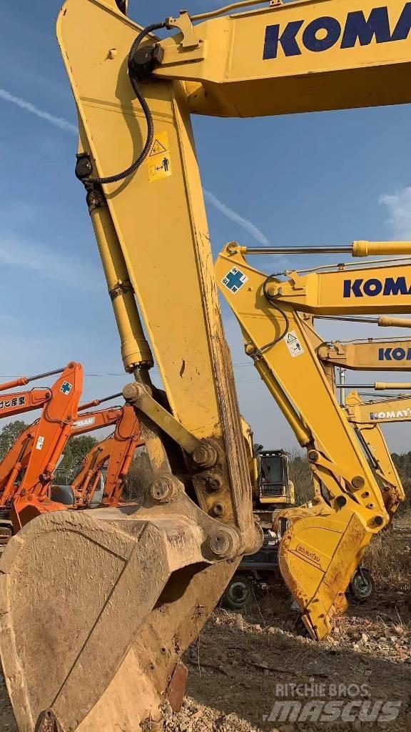 Komatsu PC 220 LC Raupenbagger