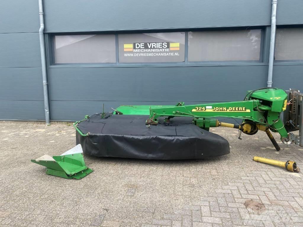 John Deere 324 Mäher