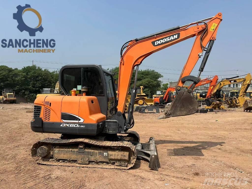 Doosan DX 60 Minibagger < 7t