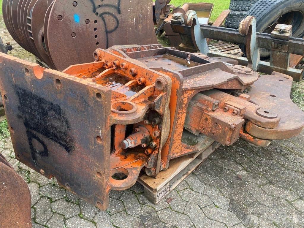 NPK S-24XCR Pulverisierer