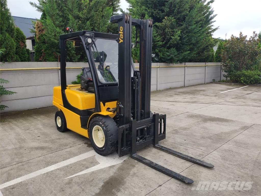 Yale GDP35VX Diesel heftrucks