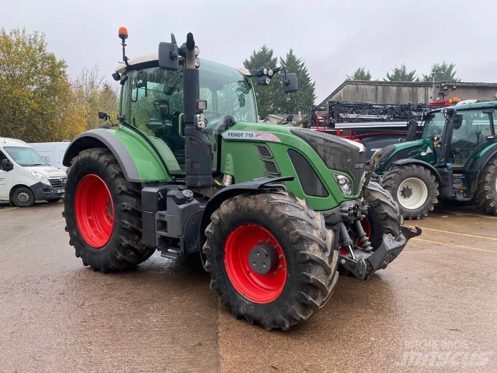 Fendt 718 Traktoren