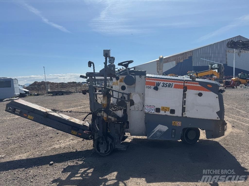 Wirtgen W 35 RI Asphaltfräsen