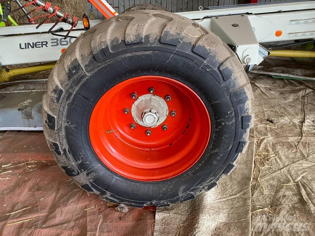 CLAAS Liner 3600 Kreiselheuer/-wender