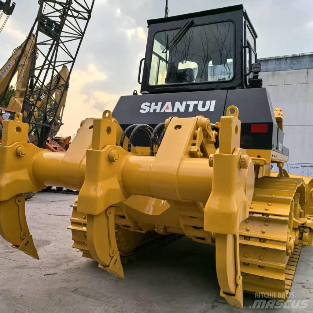 Shantui SD 22 Bulldozer