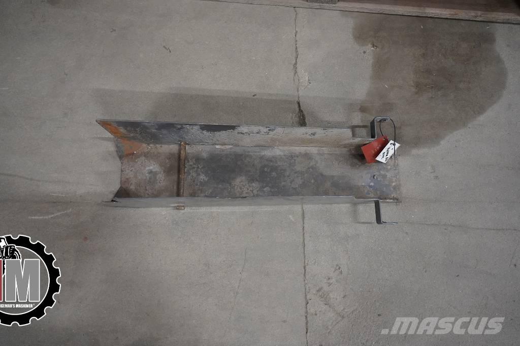 Valtra A 83 HT Skydd Chassis