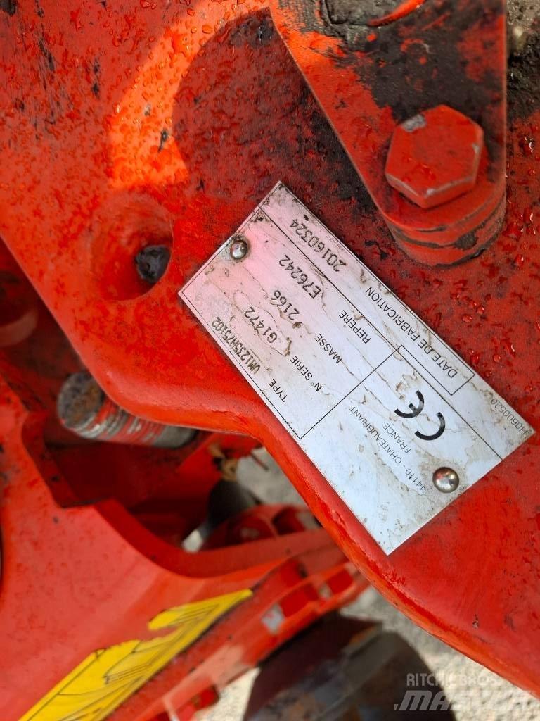 Kuhn Vari-Master 123 Wendepflüge