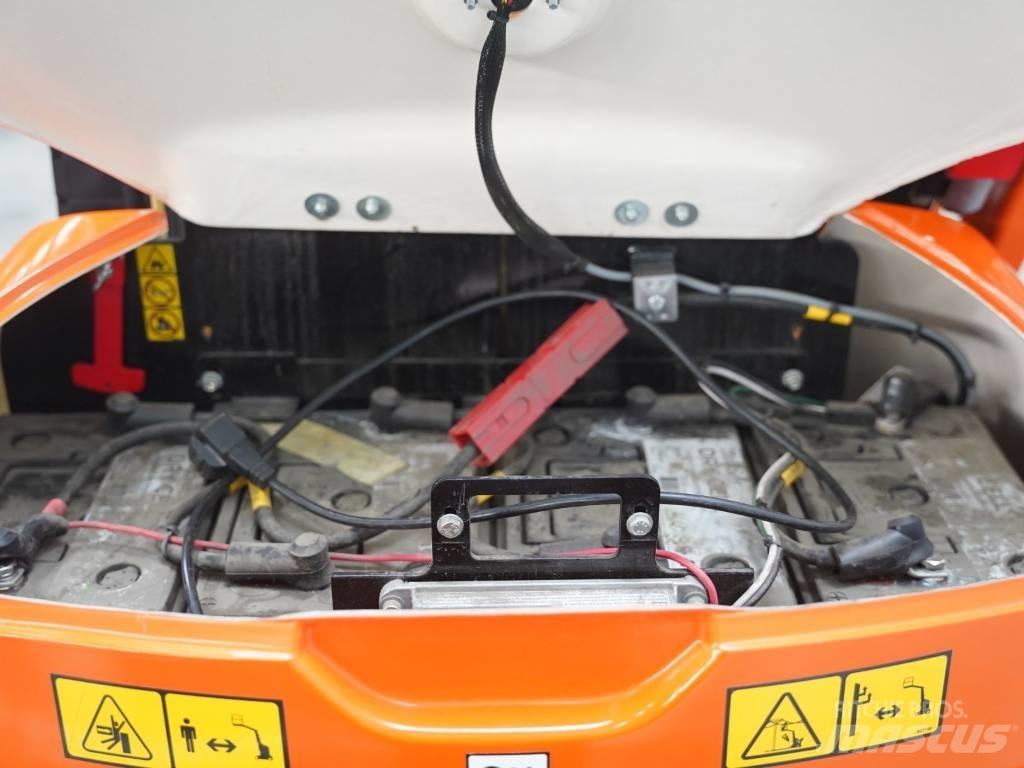 JLG Toucan 8 E Personenaufzüge