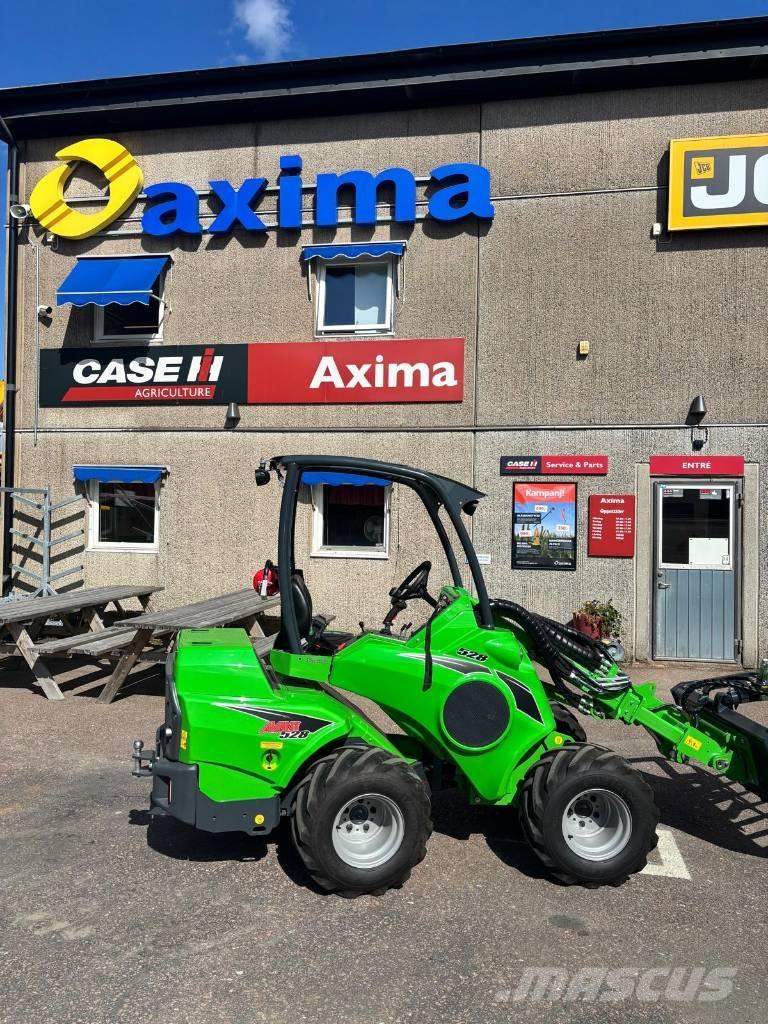 Avant 528 Kompaktlader