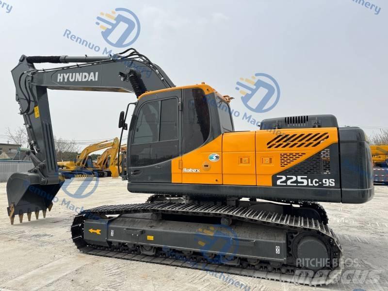 Hyundai 225-9S Raupenbagger