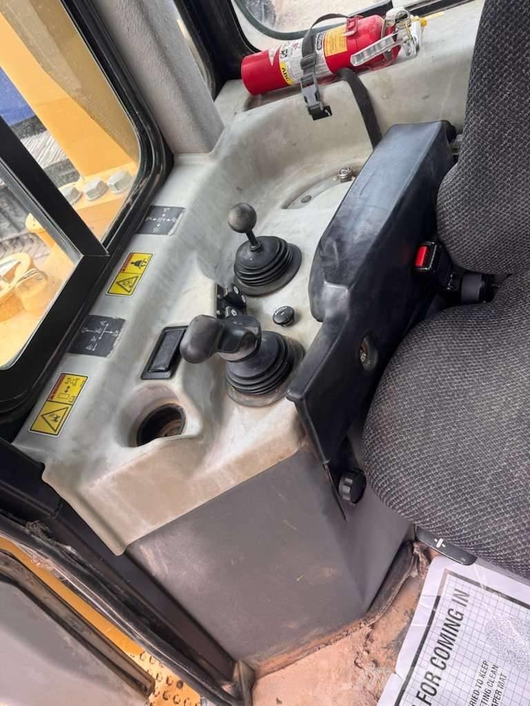 CAT D 7 R XR II Bulldozer