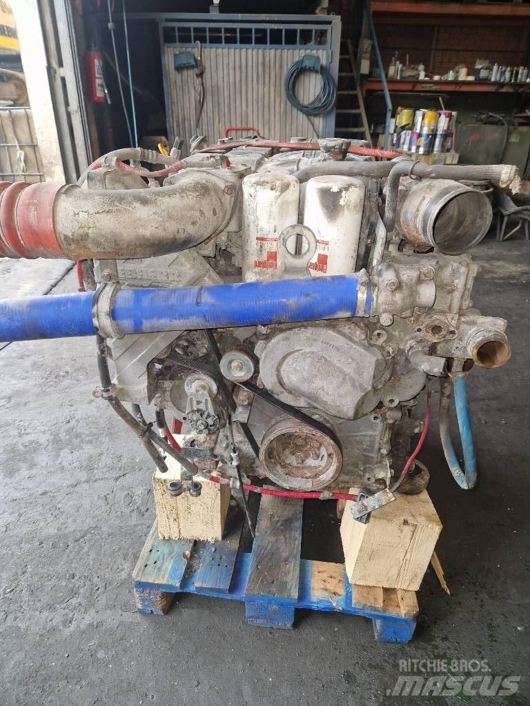 Liebherr D934S A4 Motoren