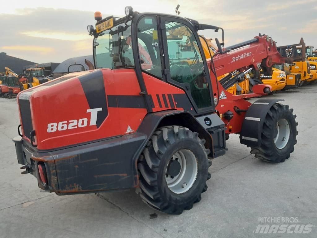Schafer T8620 Teleskoplader für Landwirtschaft