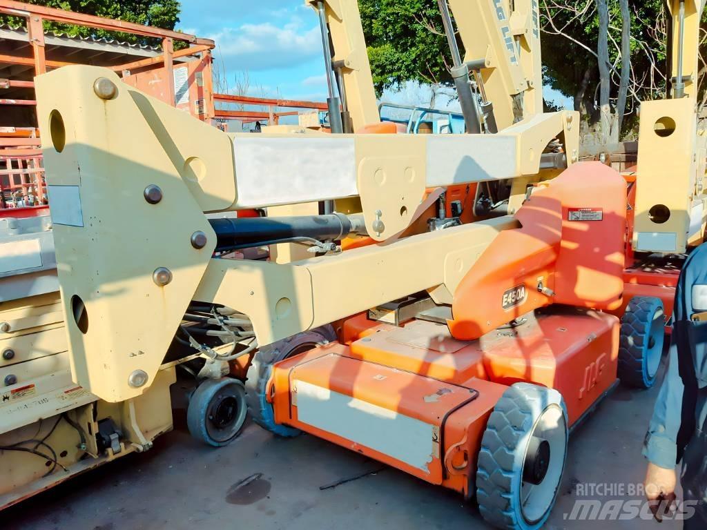 JLG E 450 A Gelenkteleskoparbeitsbühnen