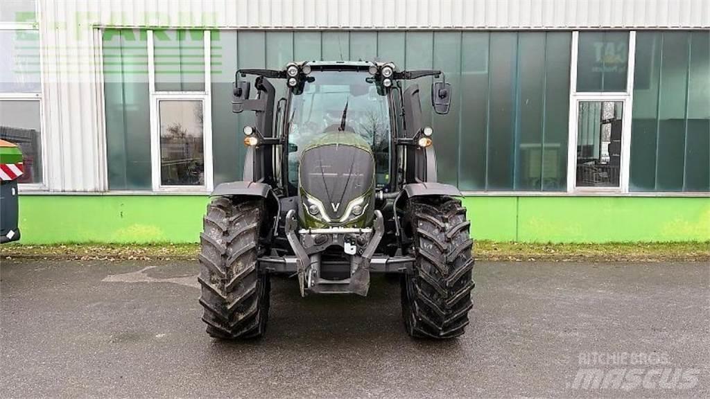 Valtra n155ea Traktoren