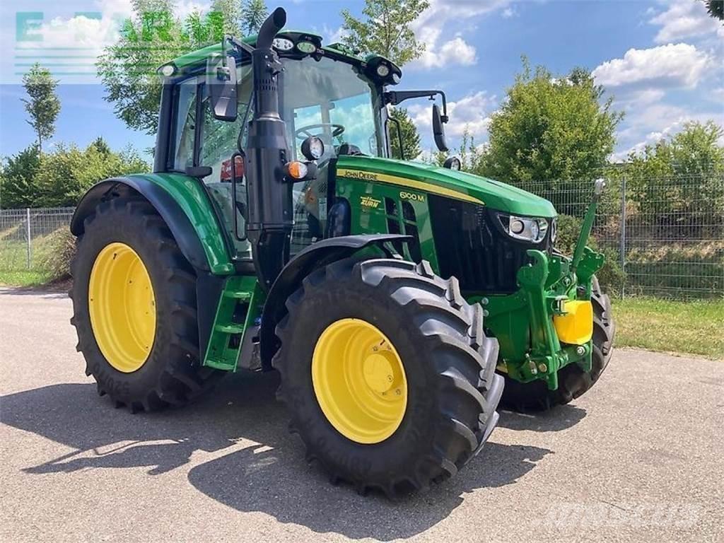 John Deere 6100m Traktoren