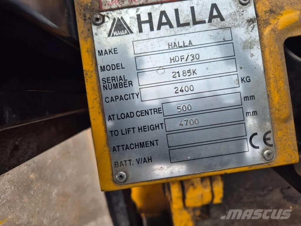 Halla HDF 30 Diesel heftrucks