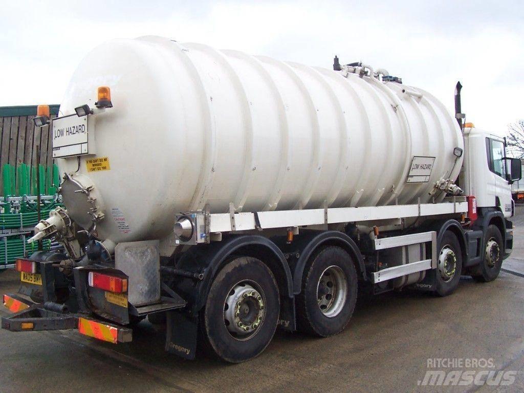 Scania P 380 Saug- und Druckwagen
