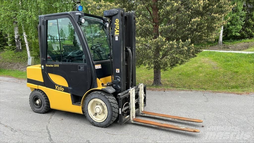 Yale GDP 35 VX Diesel heftrucks