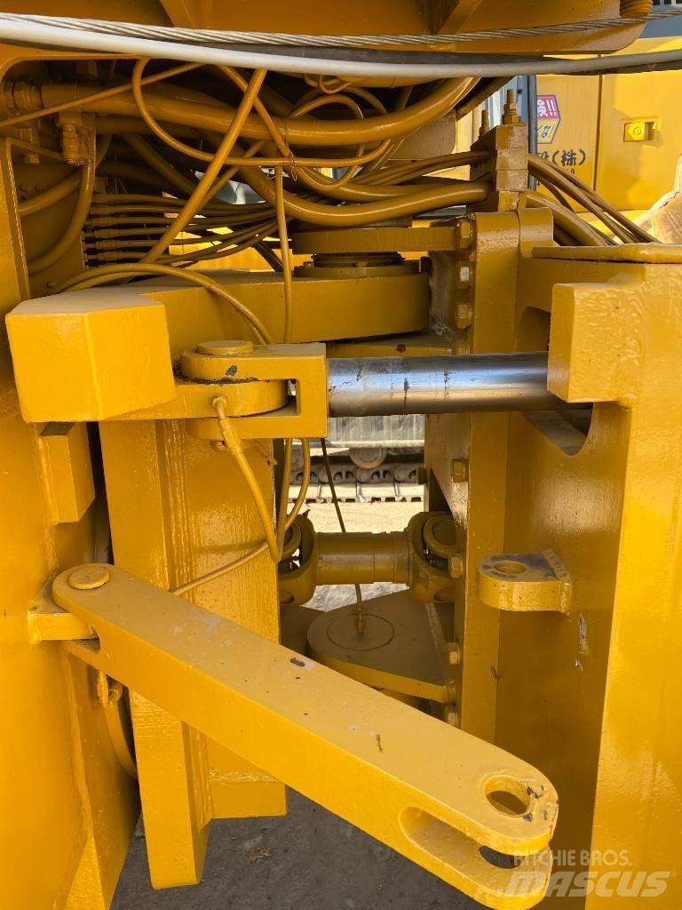 CAT 826 G Erdbauwalzen
