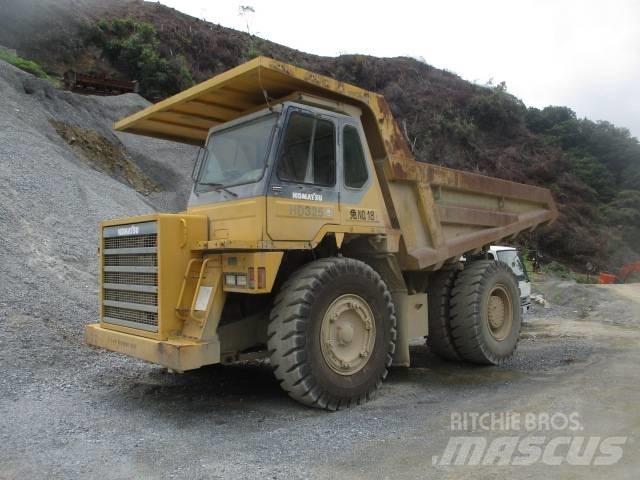 Komatsu HD325-6E0 Raupendumper