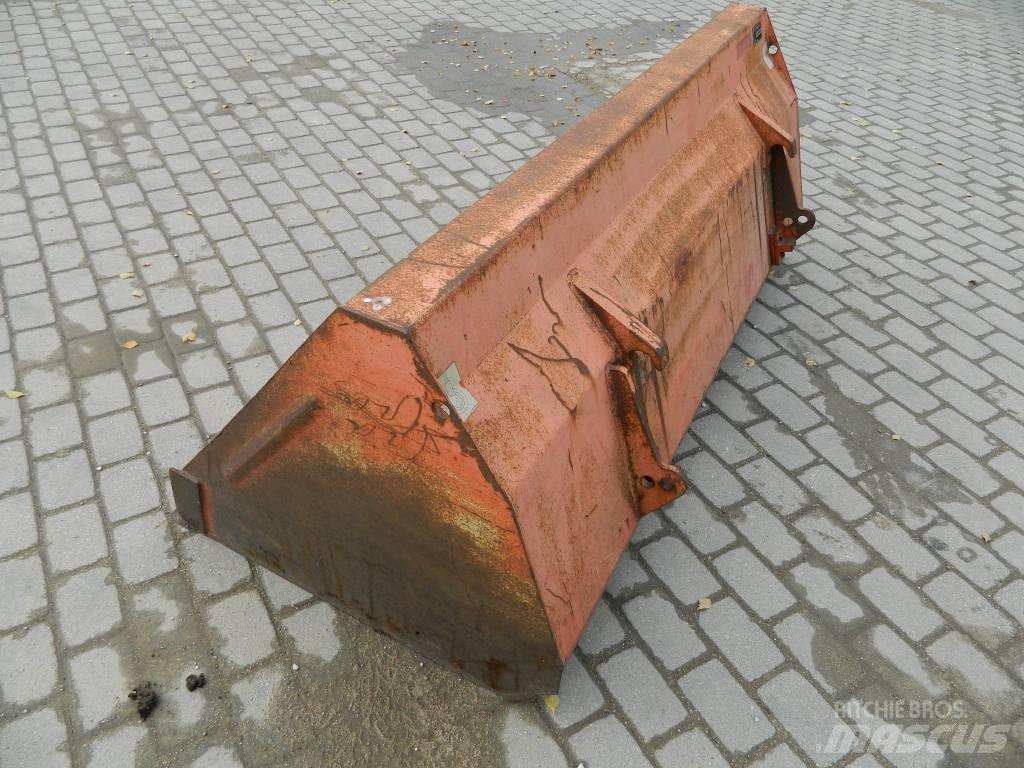  Kauss 18 Weitere Lade- und Grabgeräte