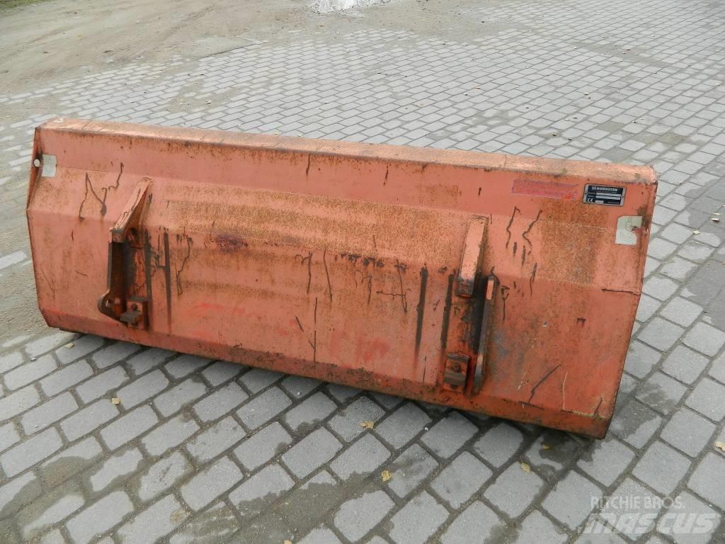  Kauss 18 Weitere Lade- und Grabgeräte