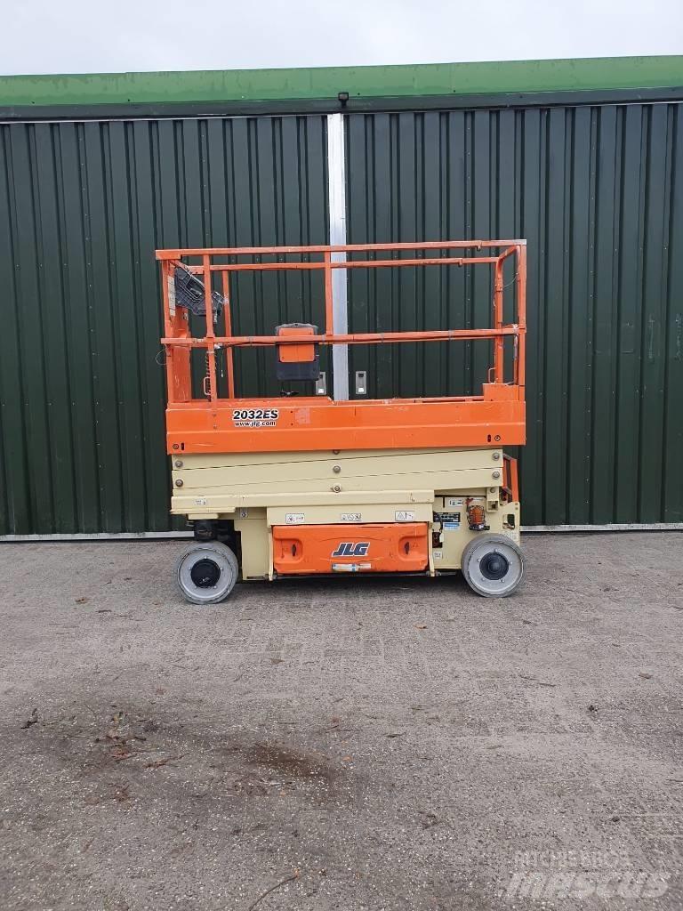 JLG 2032 ES Scheren-Arbeitsbühnen