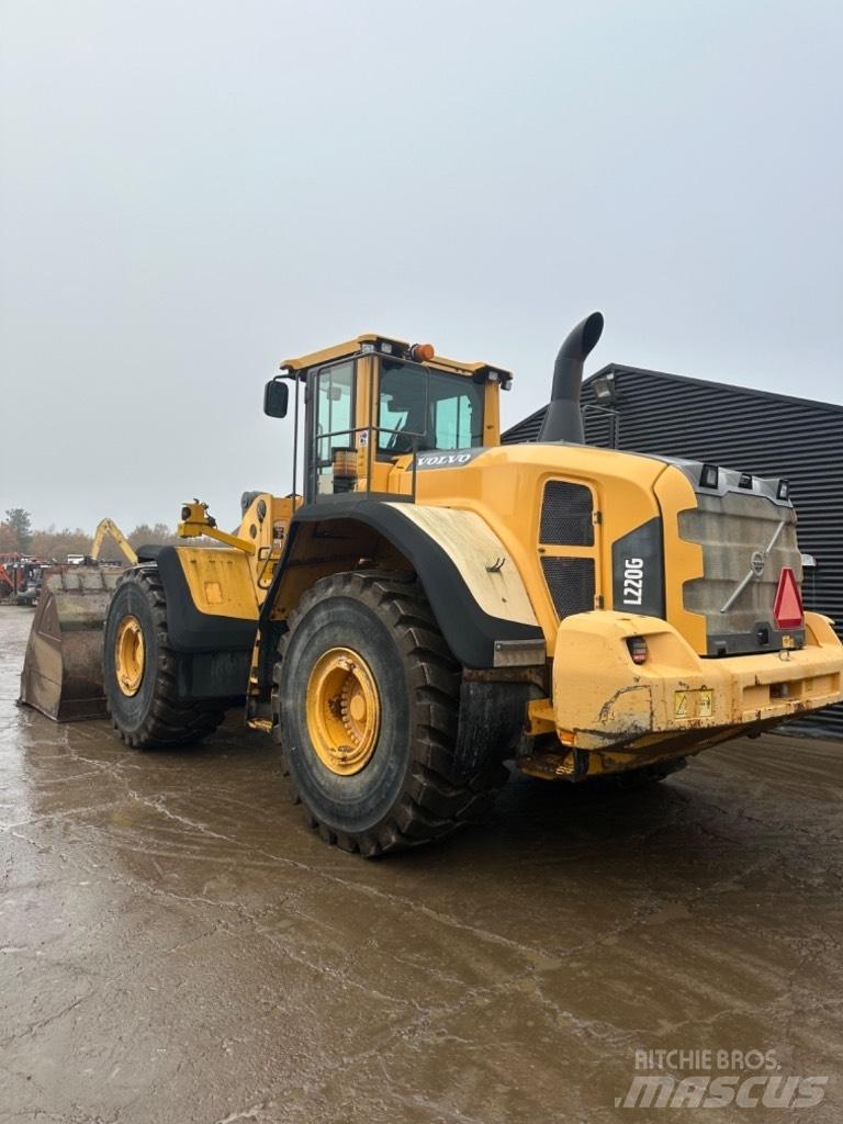 Volvo L 220 G Radlader