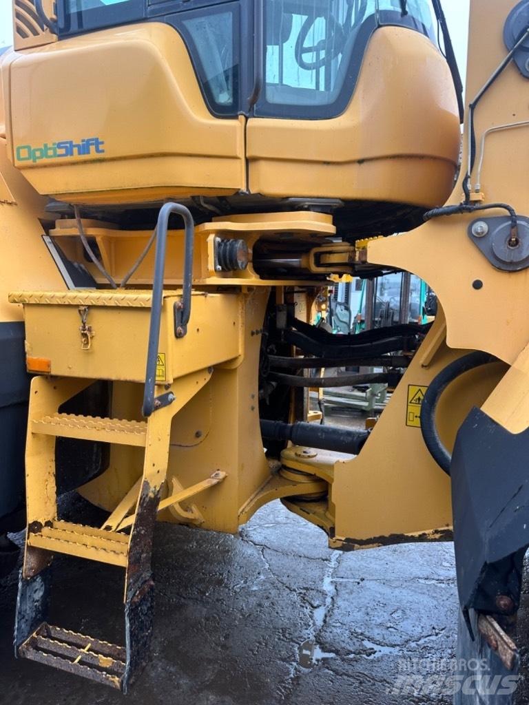 Volvo L 220 G Radlader