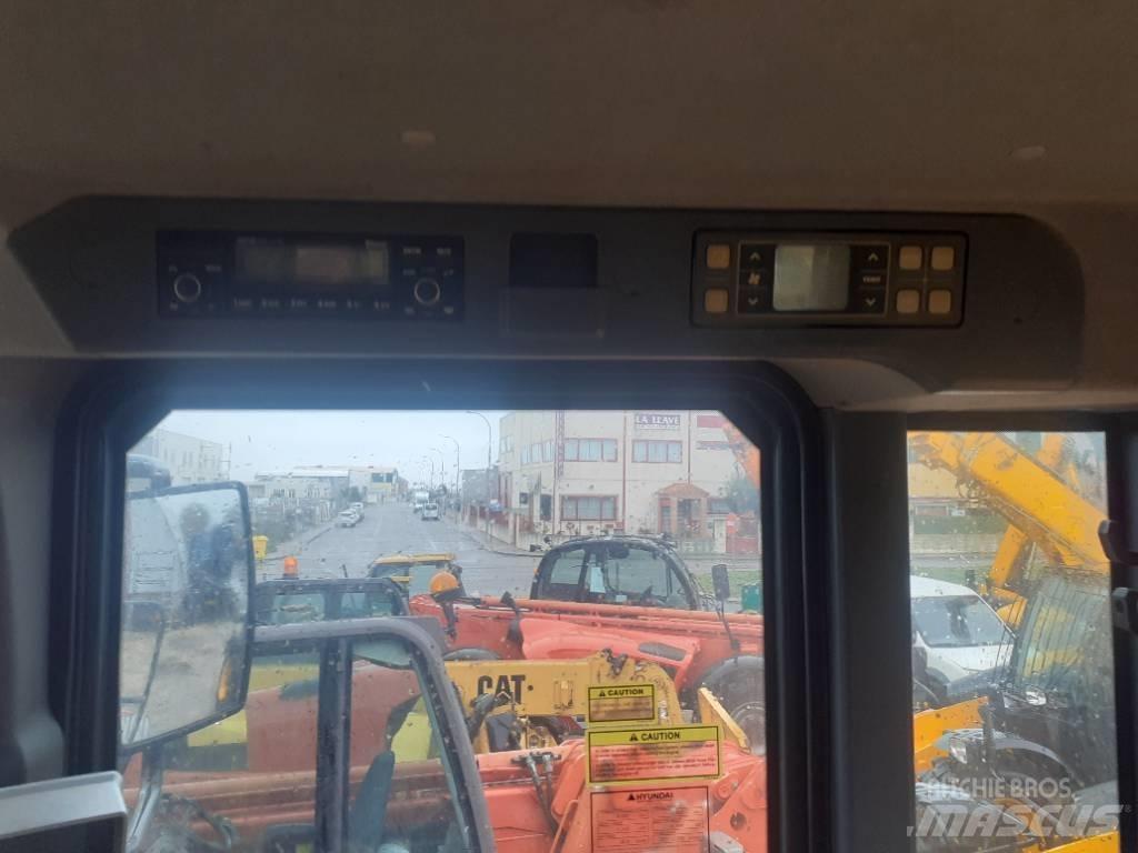 Hyundai HL 757-9 A Radlader