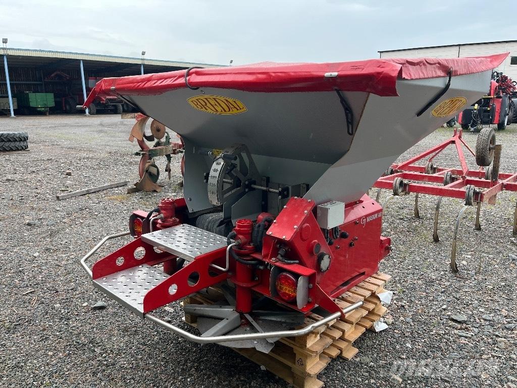 Bredal SGS 1500 Sand- und Salzstreuer