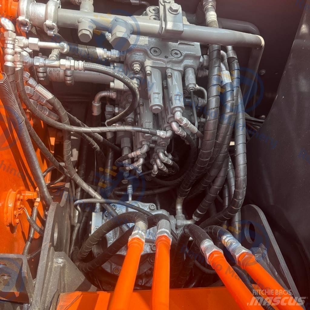 Hitachi ZX70 Raupenbagger