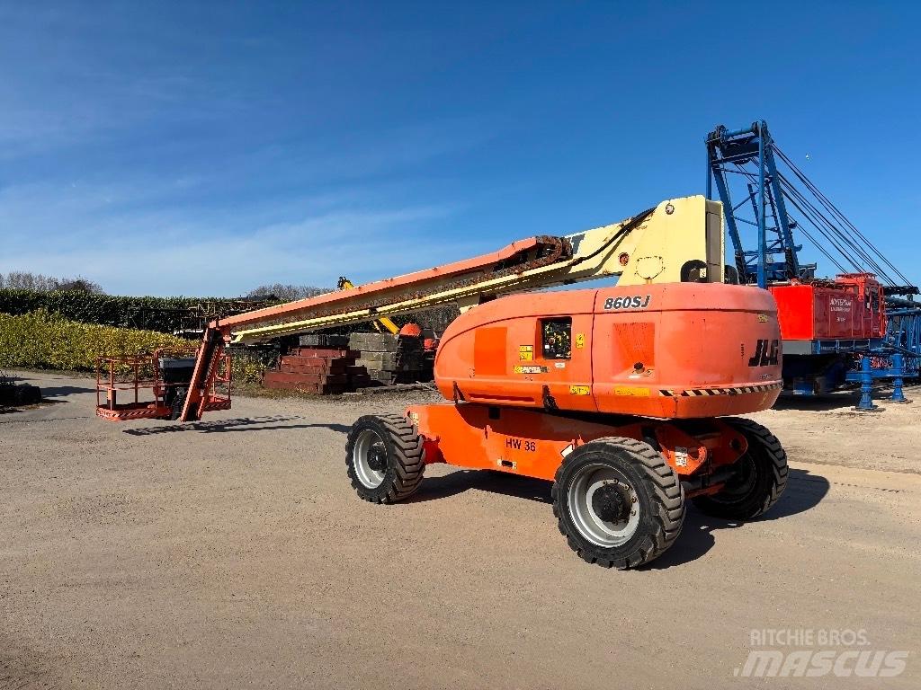 JLG 860 SJ Teleskopbühnen
