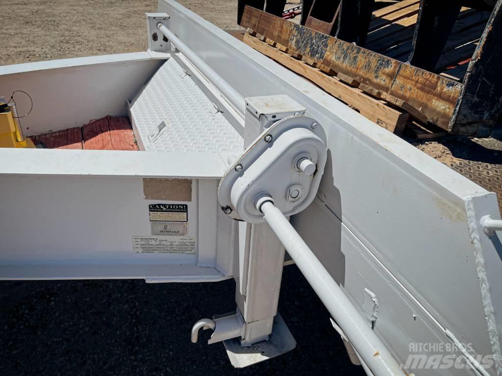  Pro-Trak Trailers Pritschenanhänger